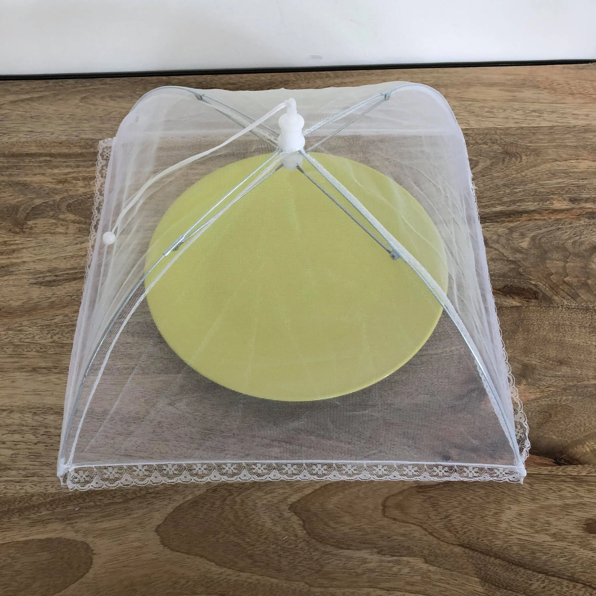 Cloche pour protéger les aliments – Image 3