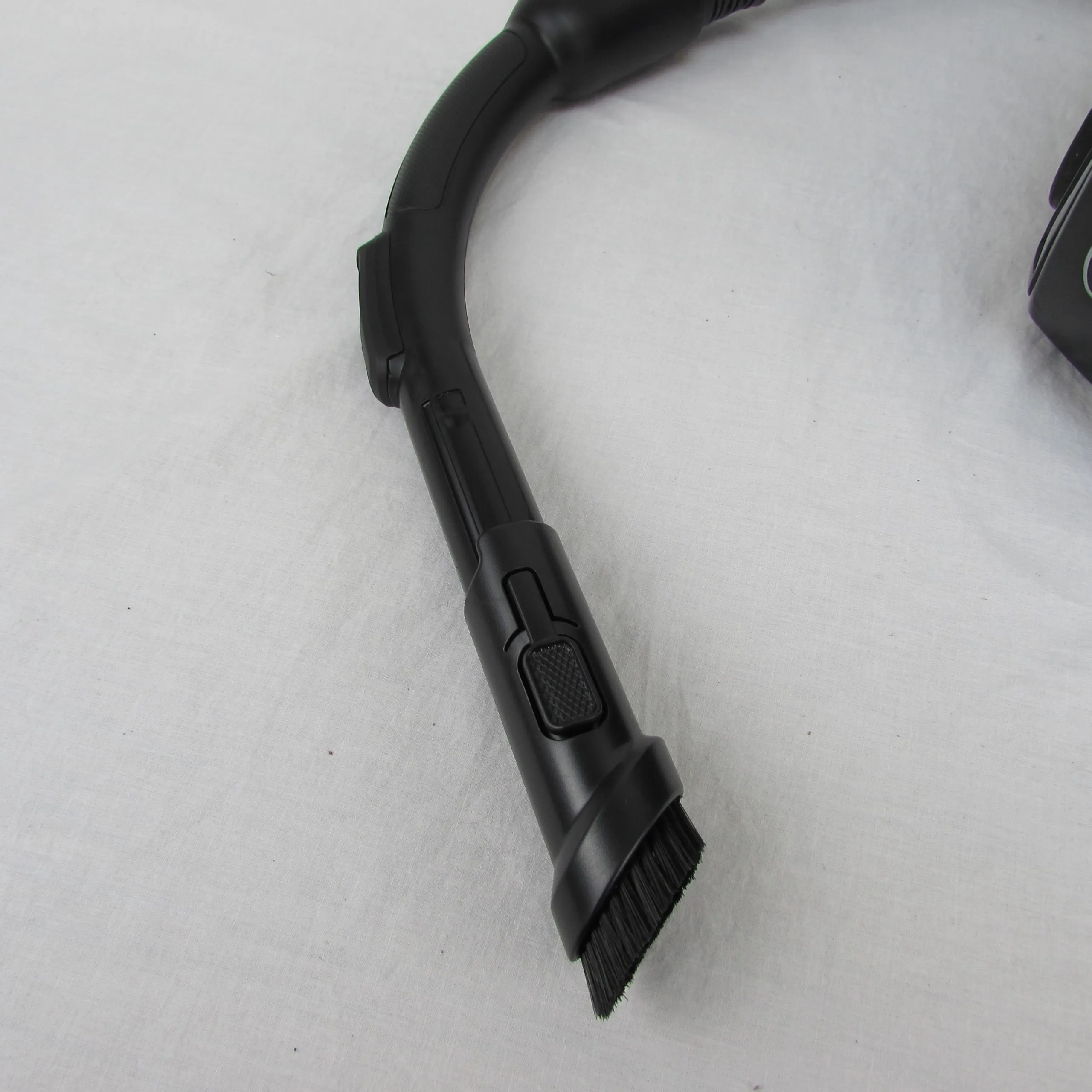 ROWENTA RO2325EA – Aspirateur Traineau d’occasion – Image 3